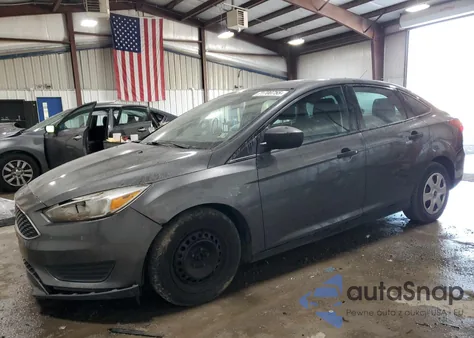 2018 Ford Focus S из США, поврежденный, VIN 1FADP3E2XJL215528